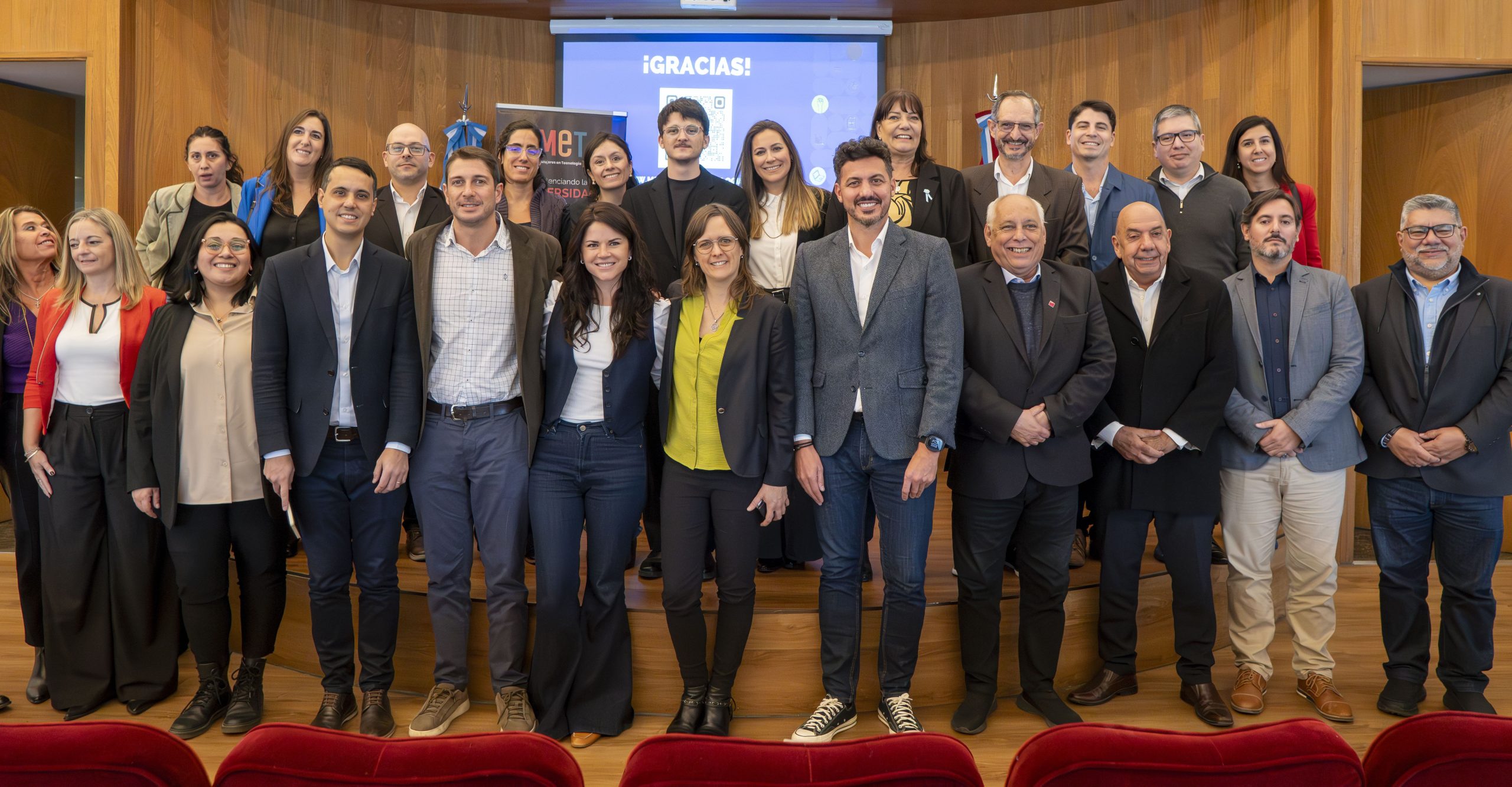 Jornada “Datos para el crecimiento inclusivo del sector tecnológico” en la Legislatura de Córdoba